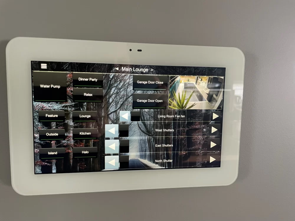 Home automation touchscreen custom page with security camera